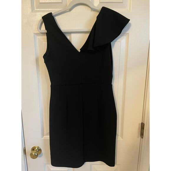 Lulus Little Black Dress Size Small Lined One Shoulder Ruffle V-Neck Flirty Mini - Picture 4 of 8
